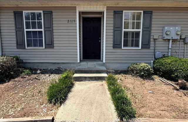 Townhouse in Augusta Gallery 3