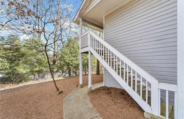 103 Natchez Trace Gallery 3