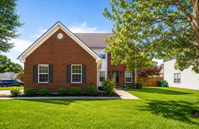 Beautifully Renovated 3 Bed / 2.5 Bath Home on Quiet Cul-de-Sac photos photos