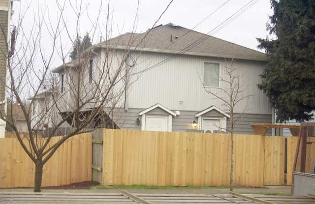 128 20th Ave E - 128 20th Avenue East, Seattle, WA 98112