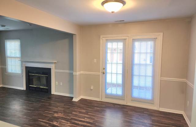 104 Pertwood Ct Gallery 2
