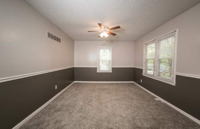 10516 E 27th St S - 10516 E 27th St S, Independence, MO 64052
