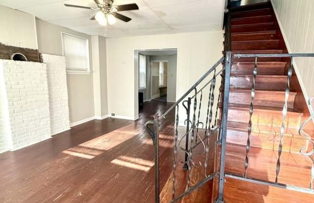 2215 N. 4th St. Gallery 3