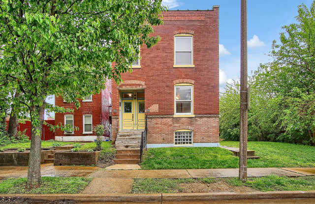 2260 Indiana Avenue photos photos