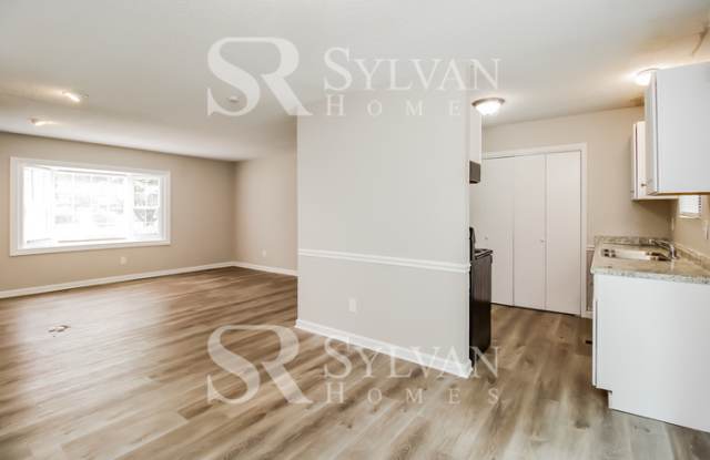 1406 Cliffwood Drive Gallery 2
