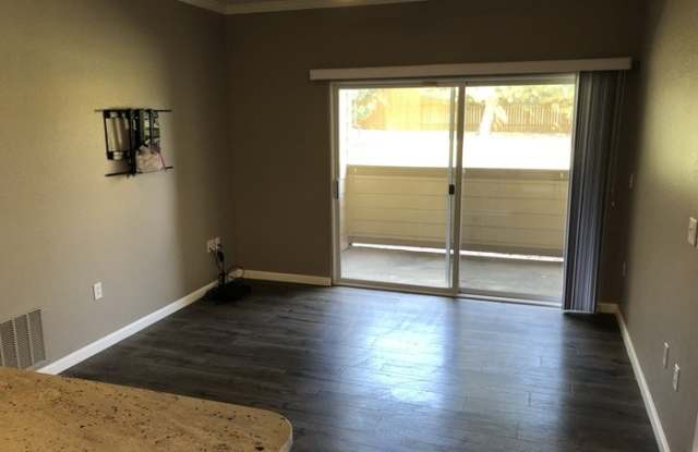 4747 South Balsam Way Gallery 3