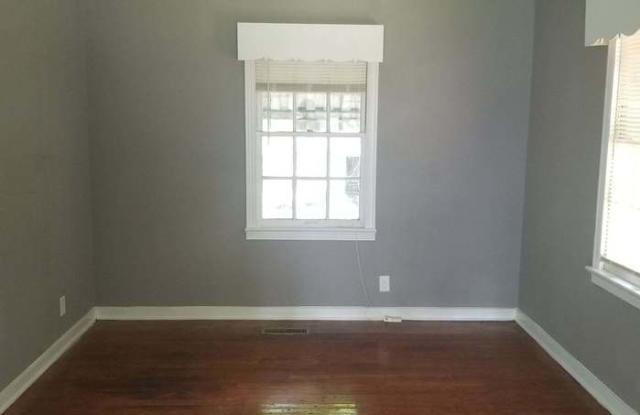 4136 49th Terrace North Gallery 2