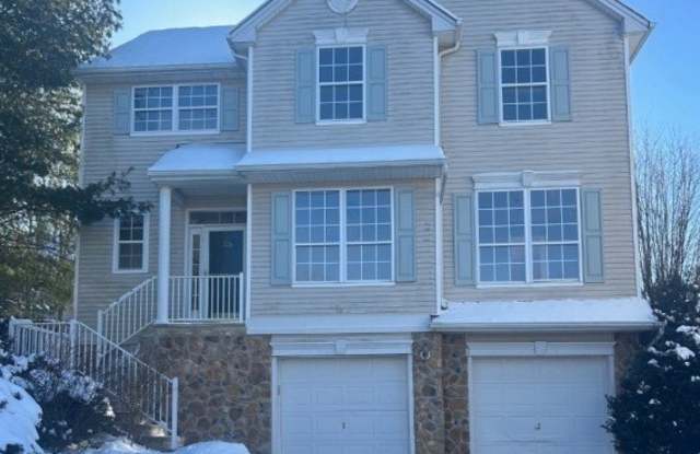 226 Winding Hill Dr photos photos