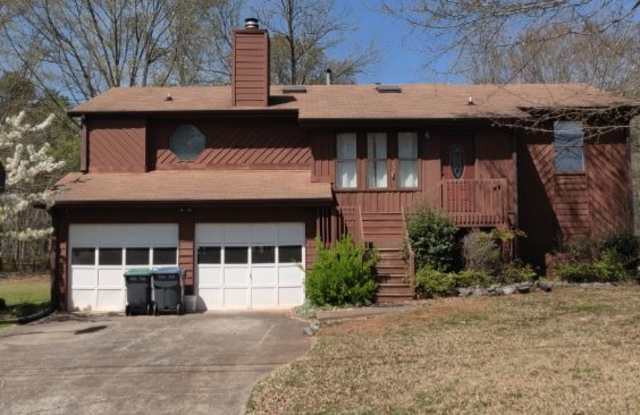 177 Kathryn Drive Gallery 3