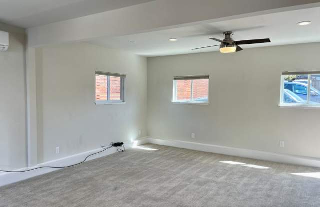 Efficient Studio In-Law unit located near downtown Forestville! photos photos