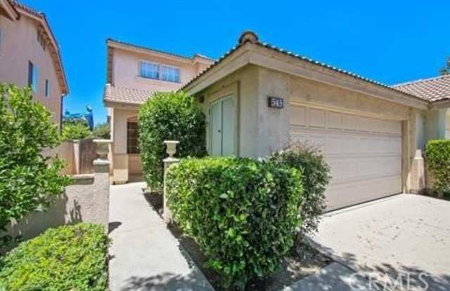 545 E Stephanie photos photos