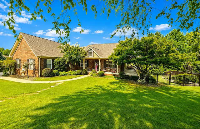 128 Fox Farm Way Gallery 1