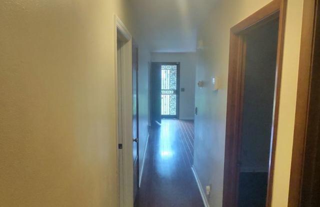 Charming 3BR House in Jacksonville Gallery 3
