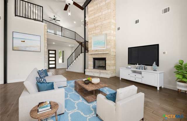 515 Free Rein - 515 Free Rein, Horseshoe Bay, TX 78657