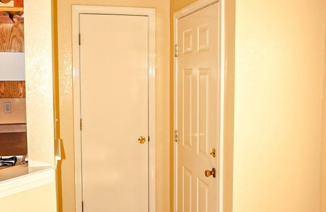 3559 OASIS Drive Gallery 2