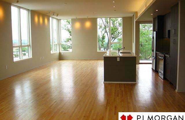 1110 S 10th Street Gallery 3