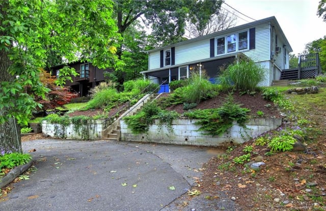 10 Roosevelt Drive - 10 Roosevelt Drive, New Haven County, CT 06483