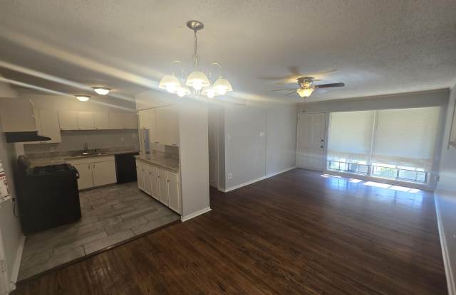4 Delrose Drive Gallery 3