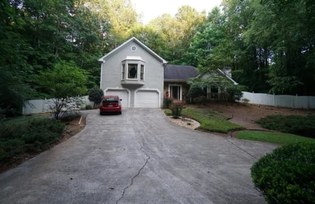 1175 Pine Grove Pointe Drive - 1175 Pine Grove Pointe Drive, Roswell, GA 30075