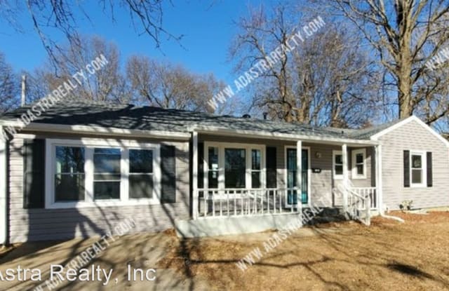 17004 E 3rd Ter N - 17004 East 3rd Terrace North, Independence, MO 64056