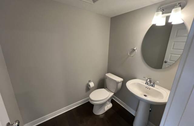 11585 Fulham Street Gallery 4