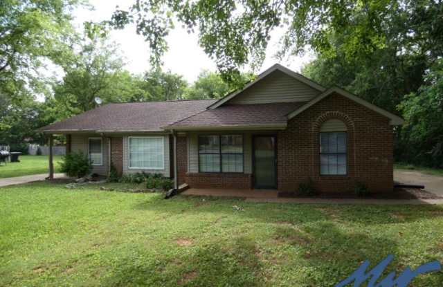 2546 Oak Hill Dr. photos photos