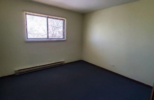 1552 Norway Ln, Palatine IL 3B Gallery 3