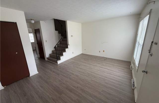 58 N Pershing Avenue Gallery 2