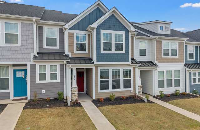 MODERN 3-BEDROOM 2 1/2 BATH - TOWNHOME | EASTSIDE SPARTANBURG Gallery 4