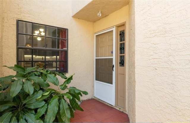 10438 SAINT TROPEZ Place Gallery 3