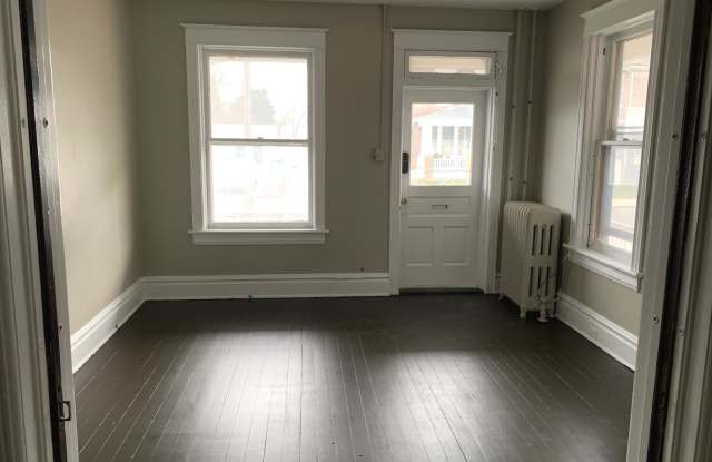 417 W MIDDLE STREET Gallery 2