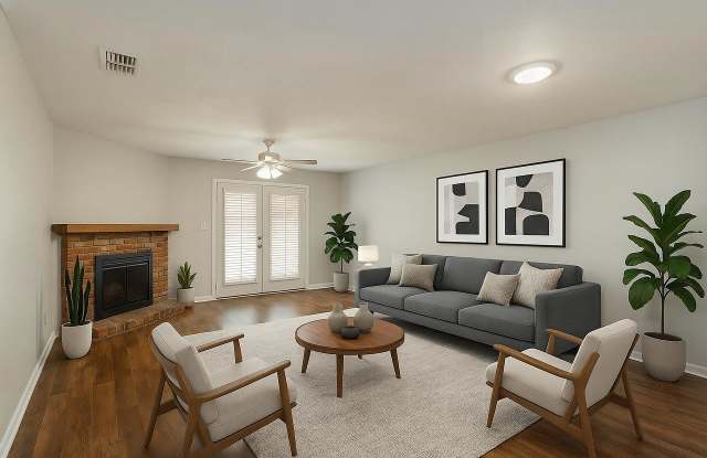 424 E 7th Ave - 15 photos photos