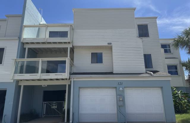 121 Avenida 23 photos photos