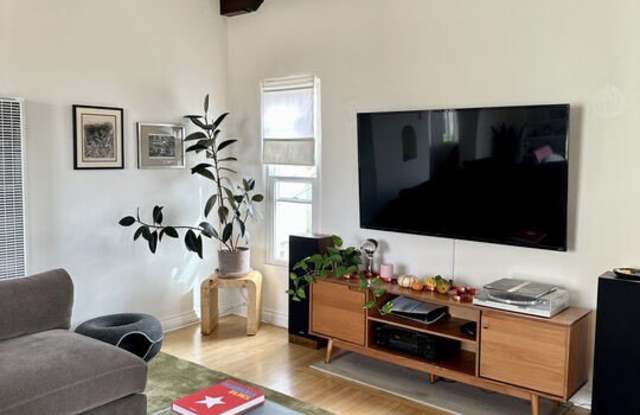 1362 S Stanley Ave unit: 1/2 photos photos 1362 S Stanley Ave unit: 1/2 photos photos