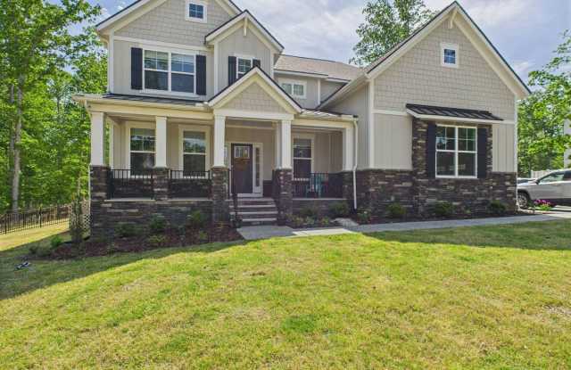 Stunning 5 Bedroom Home Located in Williamsburg Available July 1st - Active Military $50 Monthly Rent Discount!! photos photos