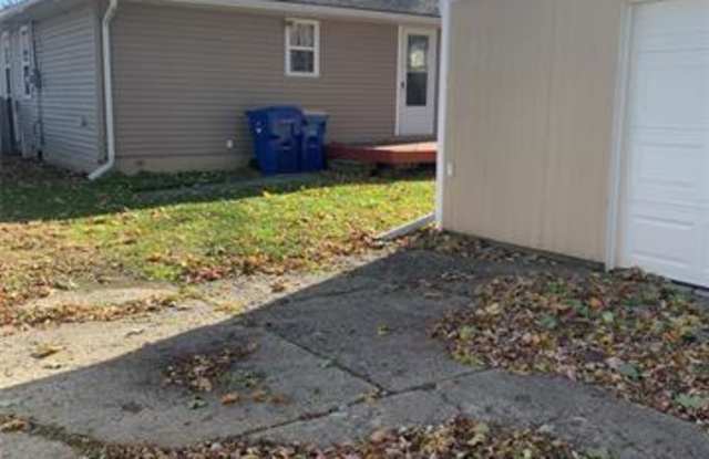 5418 SARVIS Avenue Gallery 3