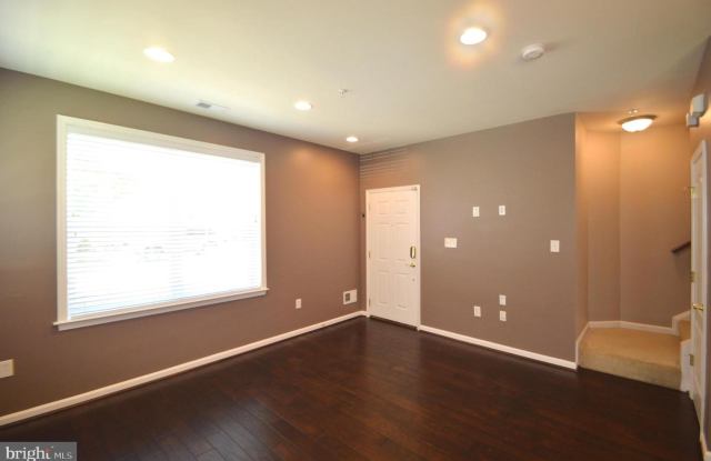 22728 BEACON CREST TER Gallery 4