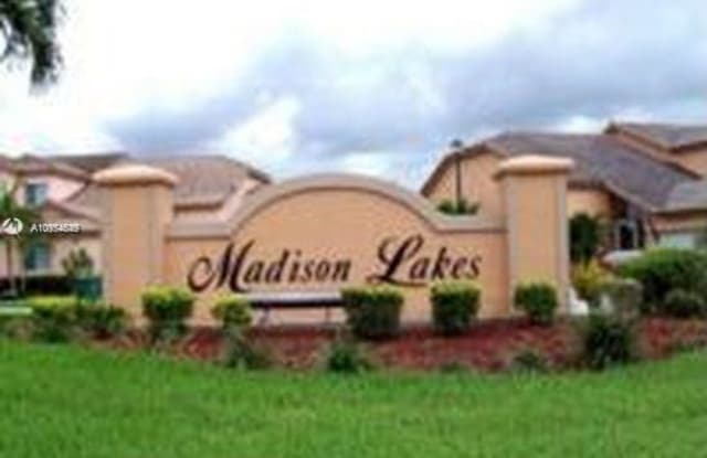 5167 E Madison Lakes Cir E - 5167 Madison Lakes Cir E, Davie, FL 33328
