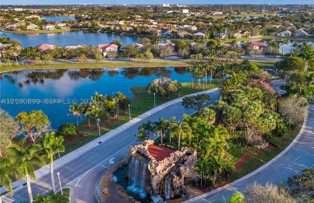 12966 NW 18th Ct Gallery 2