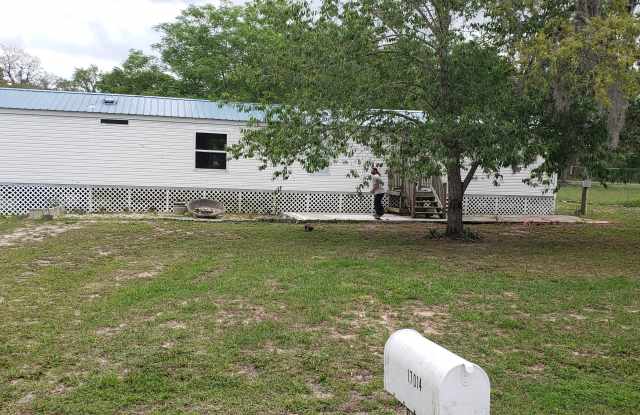 17014 Meridian Blvd photos photos