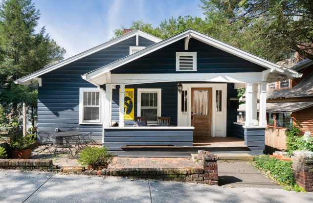 Beautifully Updated House - Awesome Montford Location photos photos Beautifully Updated House - Awesome Montford Location photos photos