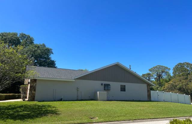 7863 Sundown Dr - 7863 Sundown Drive North, West Lealman, FL 33709