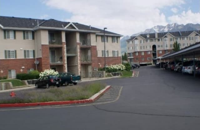 98 W 1230 N #327 - 1 - 98 East Cougar Boulevard, Provo, UT 84604