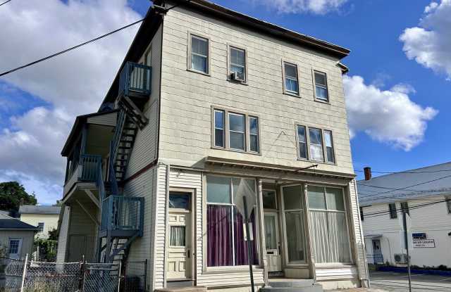 74 Prospect Street Gallery 1