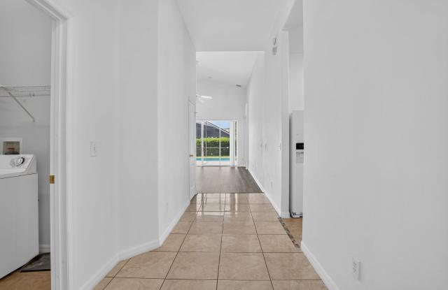 1058 Tuscan Hills Boulevard Gallery 2