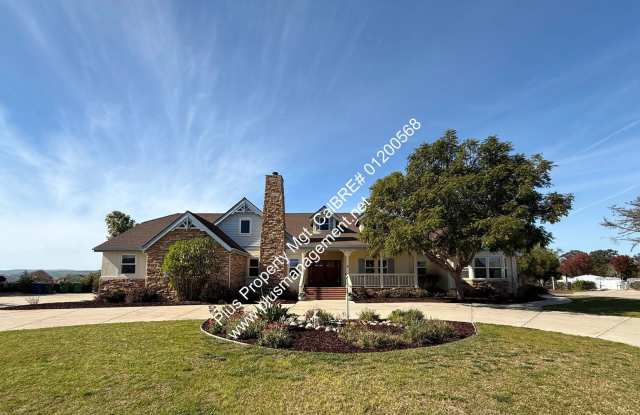 Beautiful Orcutt Custom Home in Solomon Estates on Approx One Acre photos photos