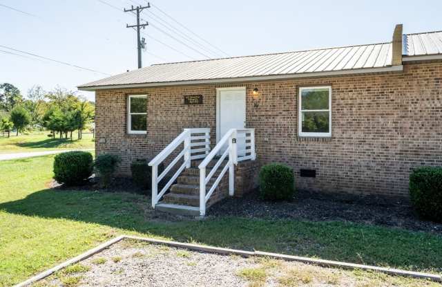 Updated Two Bedroom Home Gallery 3