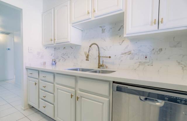 1650 N 87th Terrace unit: 27B photos photos