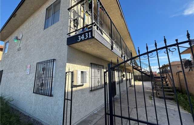 3431 E Cheyenne Avenue - 3431 West Cheyenne Avenue, North Las Vegas, NV 89032
