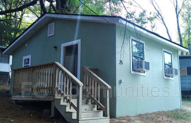 25 Center Park Ln - 25 Center Park Lane, Henderson County, NC 28792